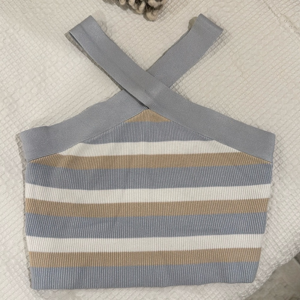 House of Harlow 1960 cross cross top